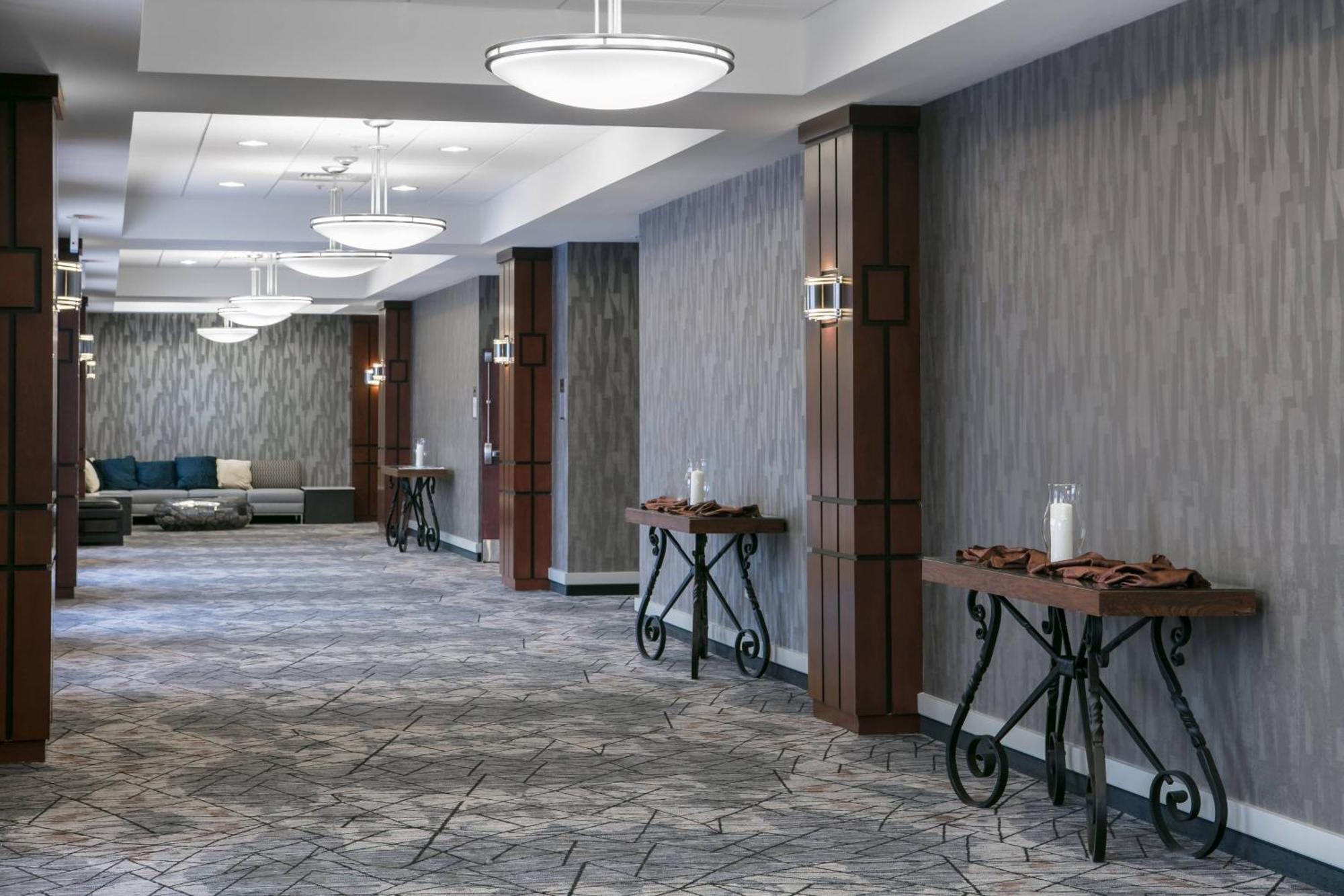 Courtyard Des Moines Ankeny Otel Dış mekan fotoğraf
